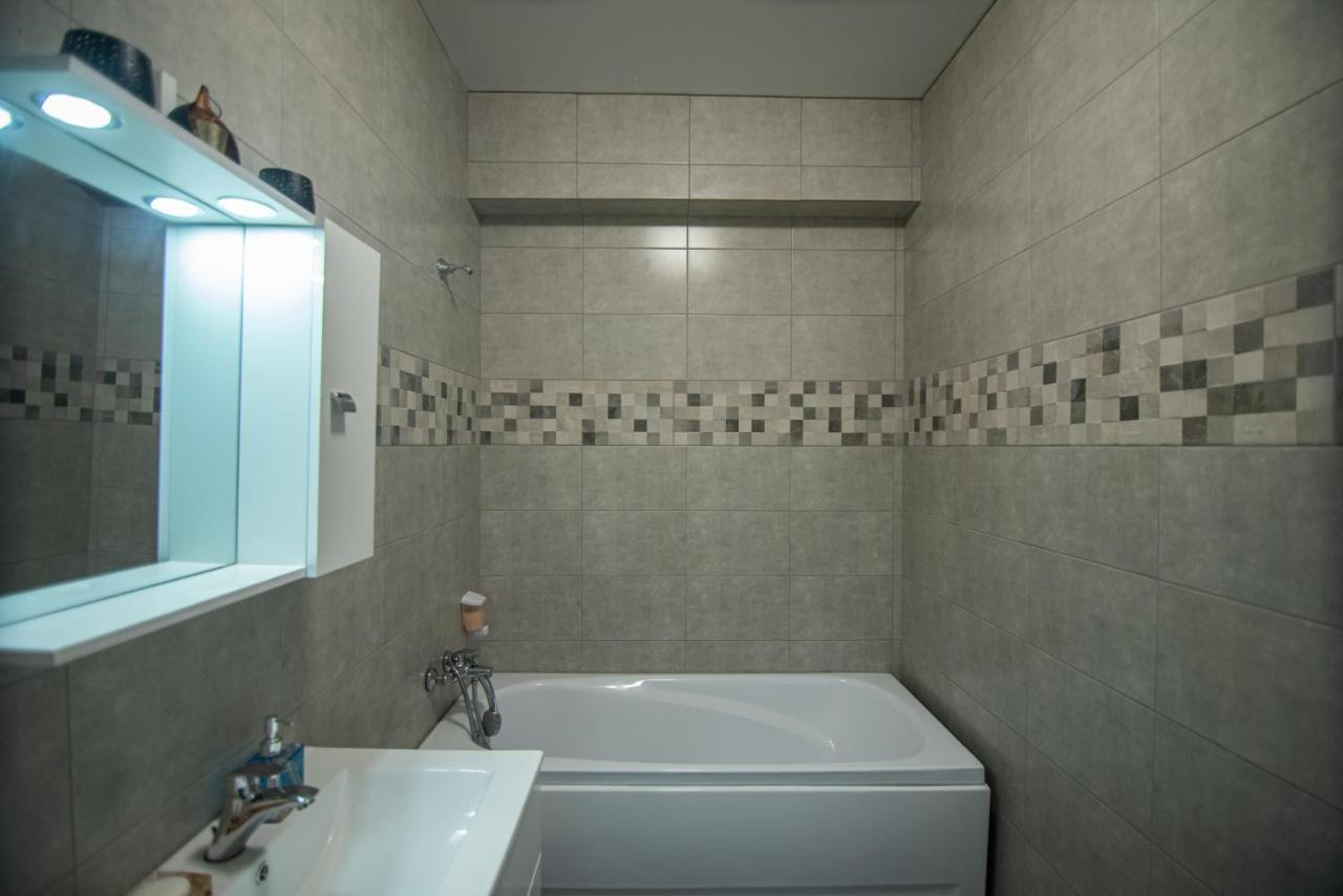 Apartamento Apartament Mony- Mamaia Nord Năvodari Exterior foto